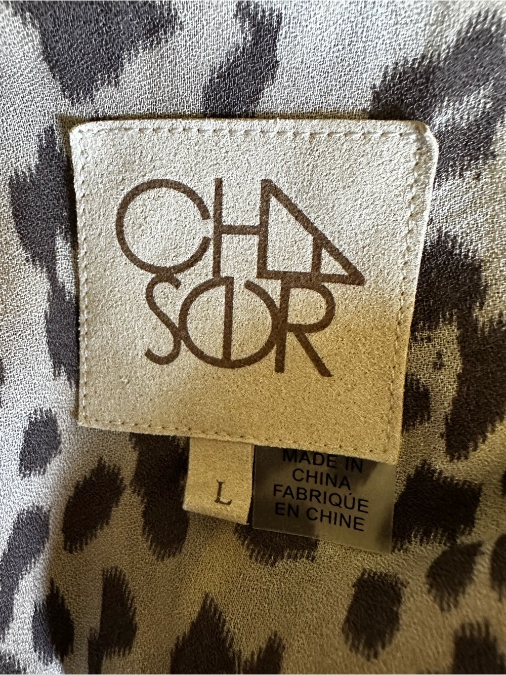 Leopard Print Button-Front Blouse |100% Viscose - Picture 3 of 4